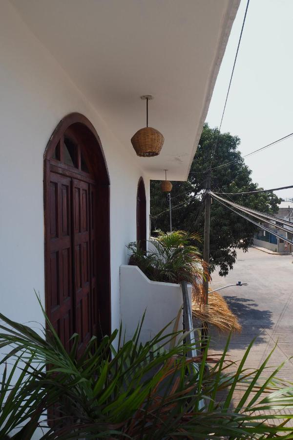 Colorada House Vandrehjem Puerto Escondido  Eksteriør billede
